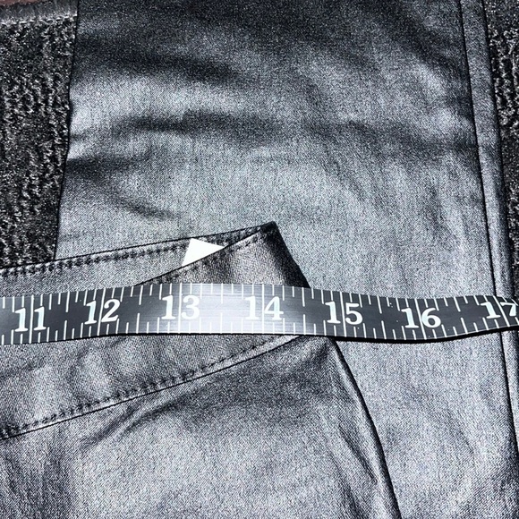 Pretty LittleThing Black 5 Pocket Coated Skinny Jeans 10. Excellent condition. - Picture 7 of 8